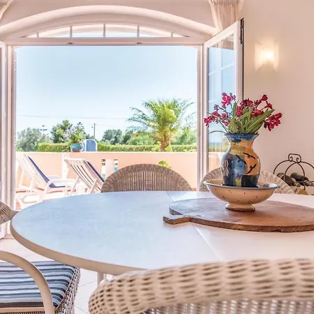 Lägenhet Nice In Lagoa With 2 Bedrooms, Wifi And Outdoor Swimming Pool Lagoa (Algarve)